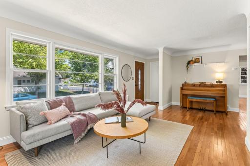 343 E 41st Street, Minneapolis, MN 55409