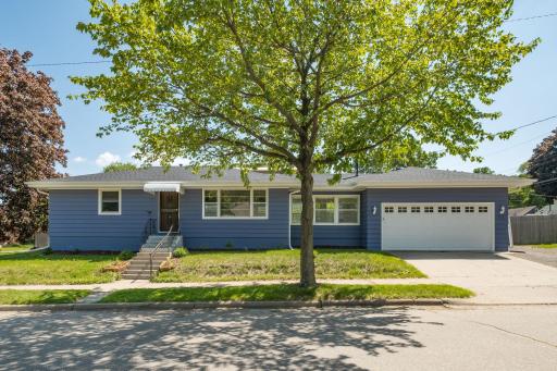 343 E 41st Street, Minneapolis, MN 55409