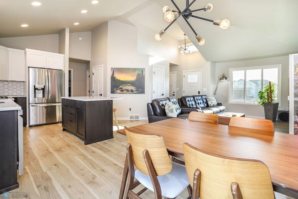 Dining area looking to Foyer
