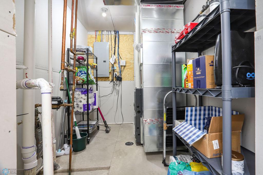 Utility Room (lower level)