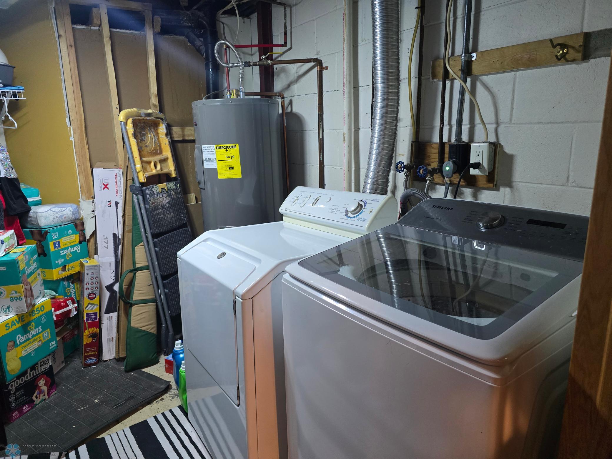 Washer and Dryer Included