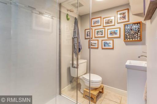 21 Luverne Avenue, Minneapolis, MN 55419