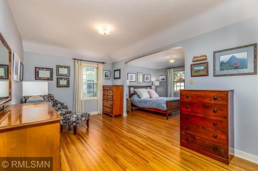 21 Luverne Avenue, Minneapolis, MN 55419
