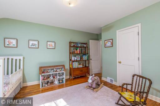 21 Luverne Avenue, Minneapolis, MN 55419