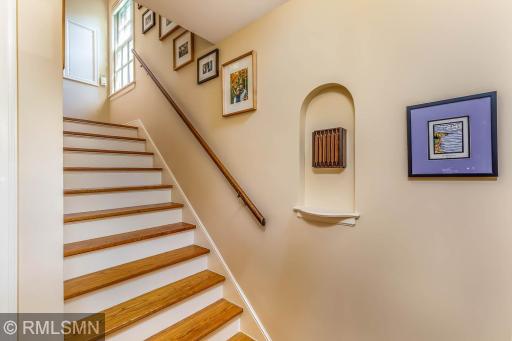 21 Luverne Avenue, Minneapolis, MN 55419