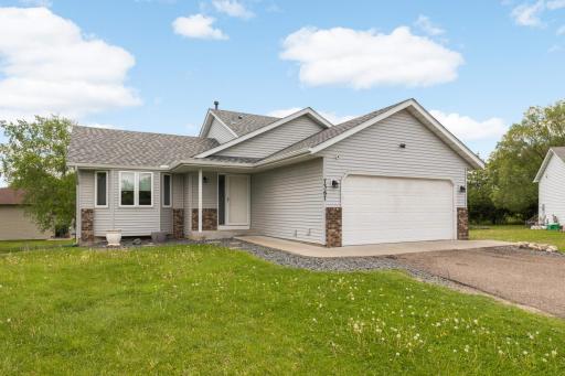7367 53rd Street N, Oakdale, MN 55128