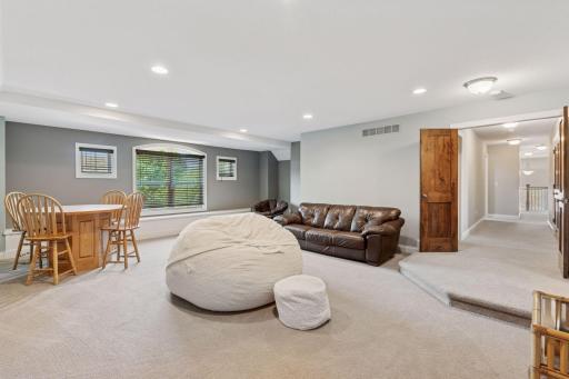 Arguably one of the LARGEST bonus rooms in Blaine!