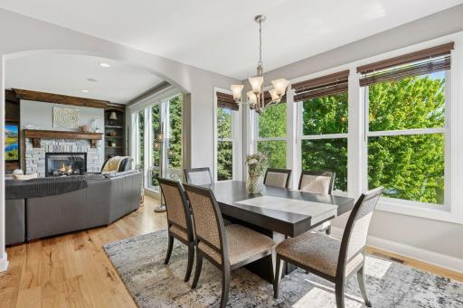 Informal kitchen dining overlooking the lake