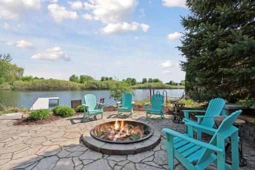 Fully paved firepit, large enough for all your gatherings on summer nights