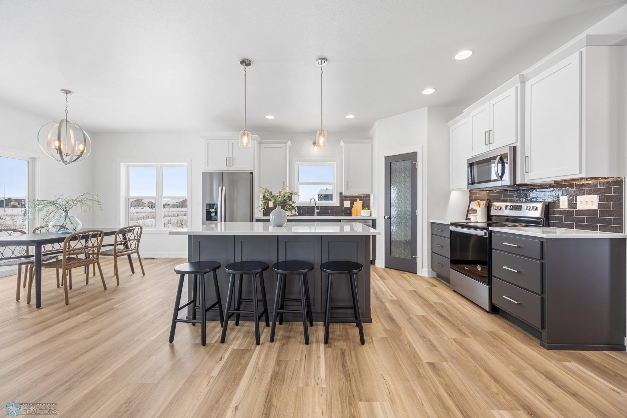 Kitchen - Photos of Previous Model