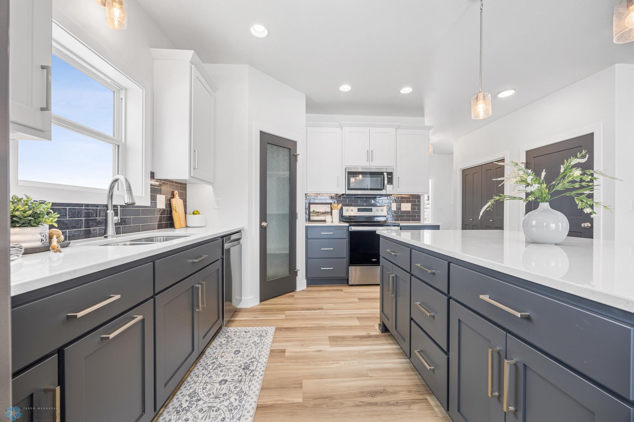 Kitchen - Photos of Previous Model