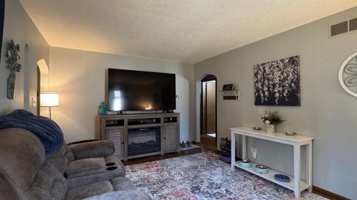 708 14th Avenue SW, Austin, MN 55912