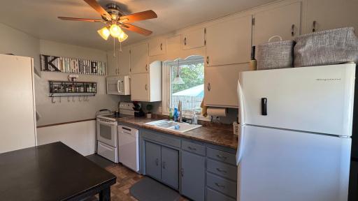 708 14th Avenue SW, Austin, MN 55912