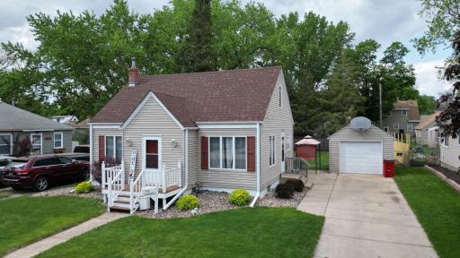 708 14th Avenue SW, Austin, MN 55912