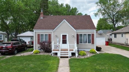 708 14th Avenue SW, Austin, MN 55912