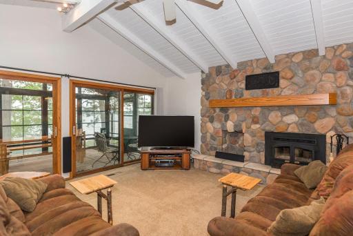 22855 E Lake Hubert Drive, Brainerd, MN 56401