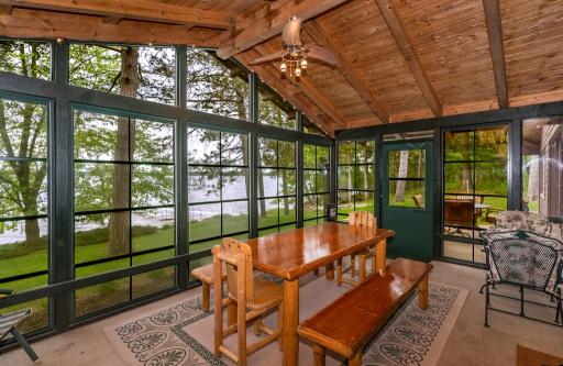 22855 E Lake Hubert Drive, Brainerd, MN 56401