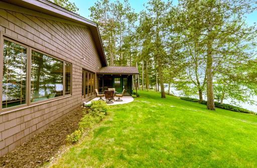 22855 E Lake Hubert Drive, Brainerd, MN 56401