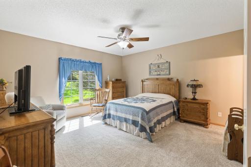 20446 Cypress Drive, Farmington, MN 55024