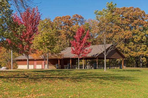 985 Carriage Hills Drive, Chaska, MN 55318