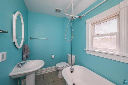 1702 Missouri Avenue, Superior, WI 54880