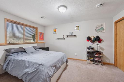1607 Maple Avenue, Buffalo, MN 55313