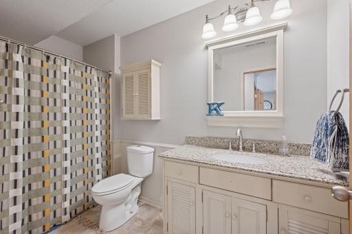 1607 Maple Avenue, Buffalo, MN 55313