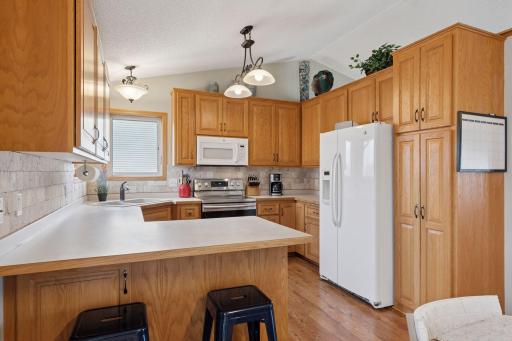 1607 Maple Avenue, Buffalo, MN 55313