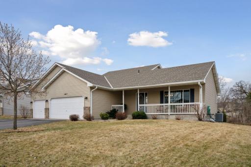 1607 Maple Avenue, Buffalo, MN 55313