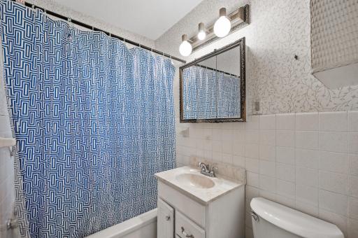 3669 Halifax Avenue N, Robbinsdale, MN 55422