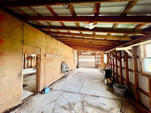 113 6th Avenue SE, Baudette, MN 56623