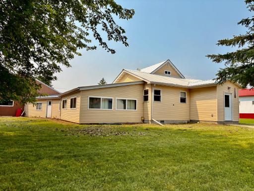 113 6th Avenue SE, Baudette, MN 56623