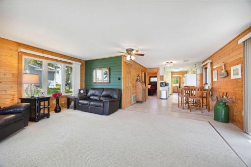10987 State Hwy 15, Brownton, MN 55312