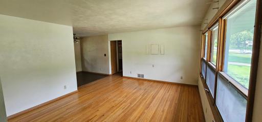 2814 Matilda Street, Saint Paul, MN 55113