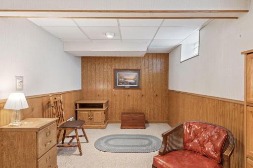 1030 Topping Street, Saint Paul, MN 55103