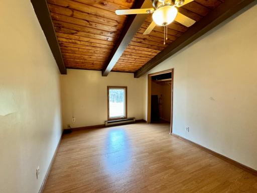 56279 350th Street, Warroad, MN 56763