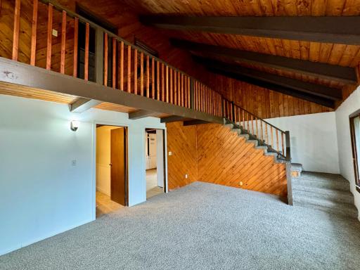 56279 350th Street, Warroad, MN 56763