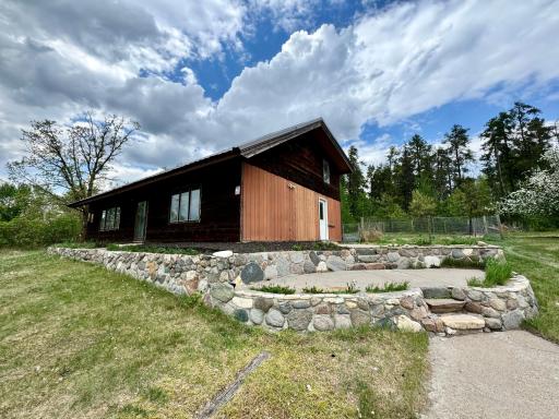 56279 350th Street, Warroad, MN 56763