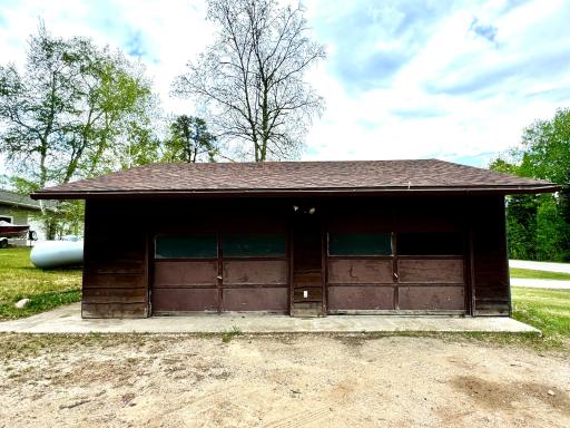 56279 350th Street, Warroad, MN 56763