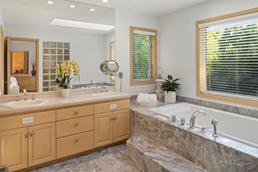 4950 Sleepy Hollow Road, Excelsior, MN 55331