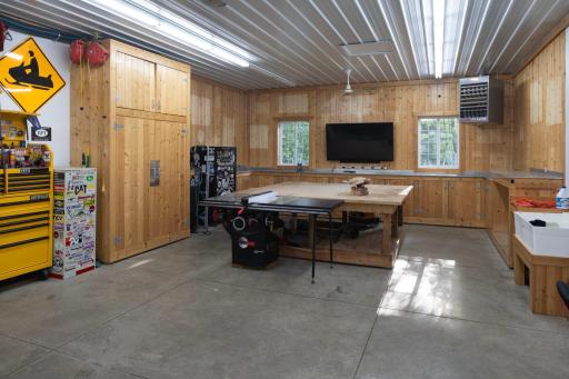 4950 Sleepy Hollow Road, Excelsior, MN 55331