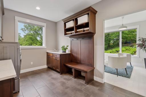 4209 Maple Lane, Minnetonka, MN 55345