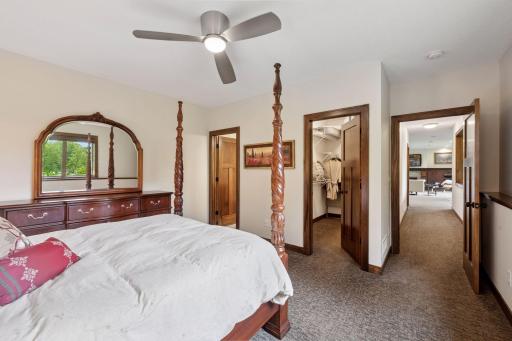 4209 Maple Lane, Minnetonka, MN 55345