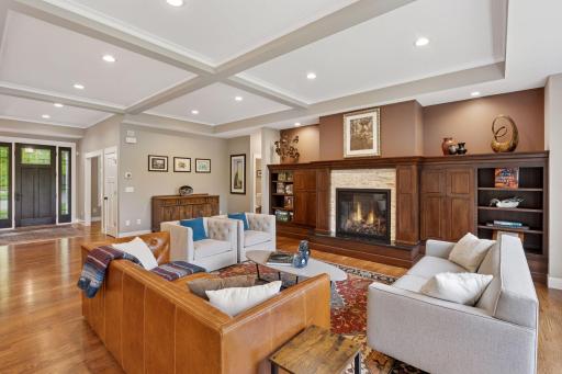 4209 Maple Lane, Minnetonka, MN 55345