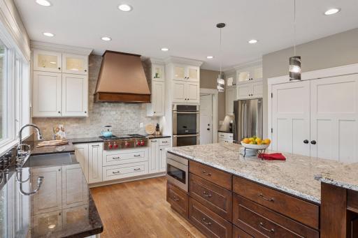 4209 Maple Lane, Minnetonka, MN 55345