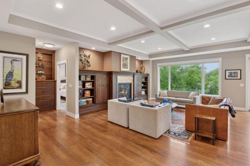 4209 Maple Lane, Minnetonka, MN 55345