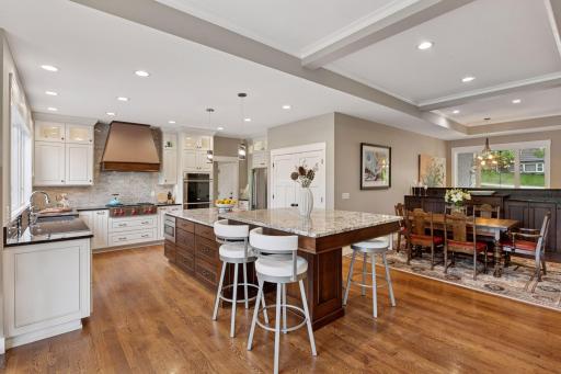 4209 Maple Lane, Minnetonka, MN 55345