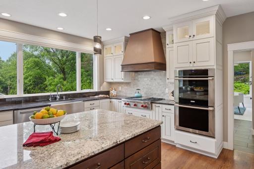 4209 Maple Lane, Minnetonka, MN 55345