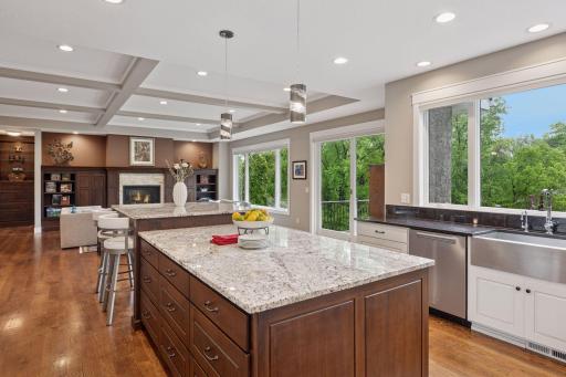 4209 Maple Lane, Minnetonka, MN 55345