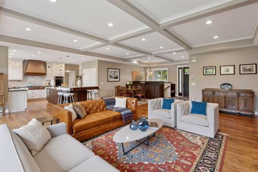 4209 Maple Lane, Minnetonka, MN 55345